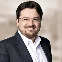 Dr. Tobias Riethmüller